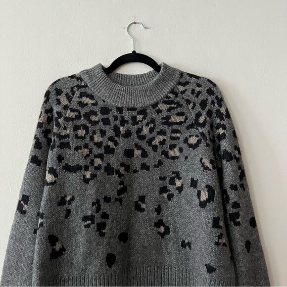 Rag & Bone Isadora Grey Leopard Intarsia Pullover Sweater - Picture 5 of 9